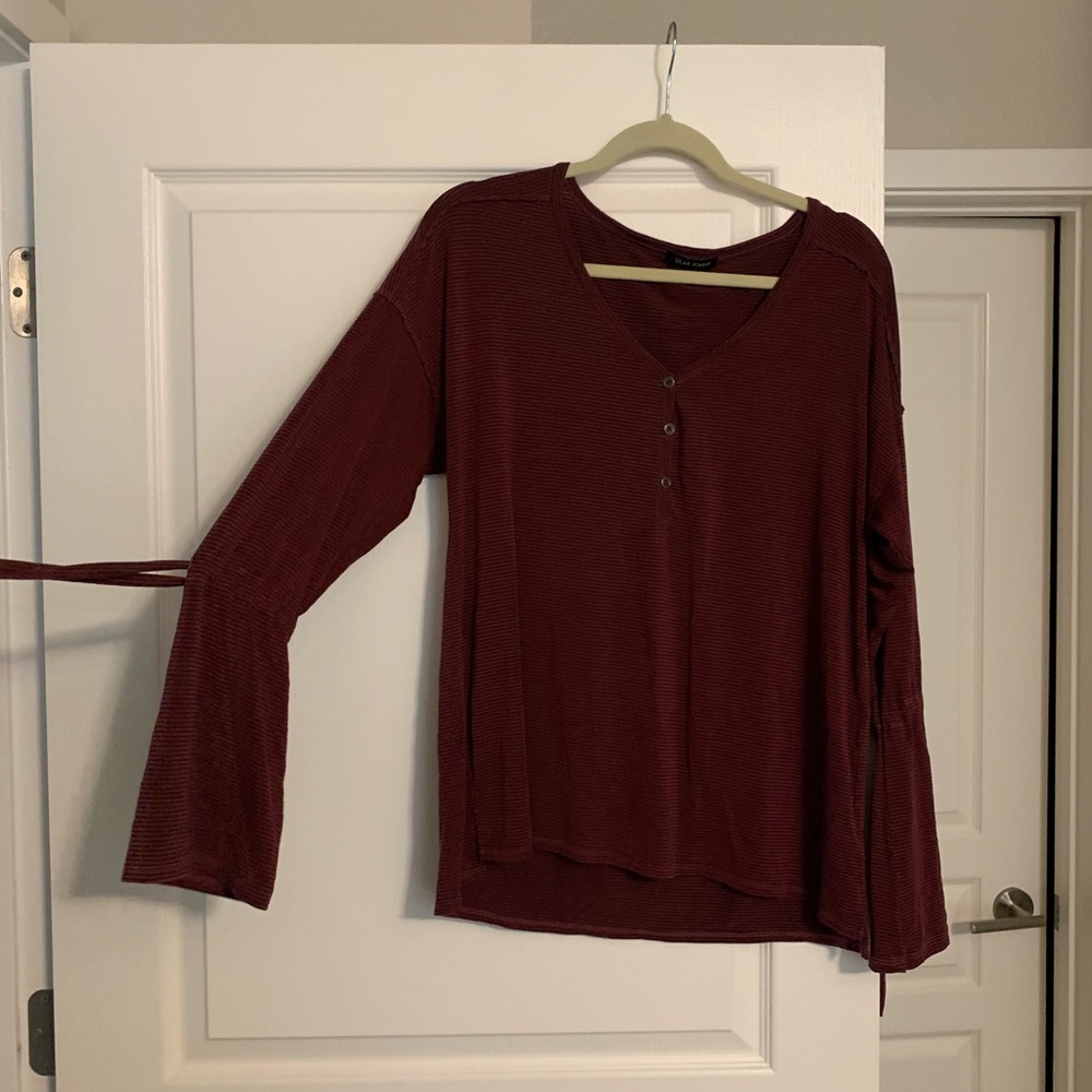 Dear John bell sleeved Henley
